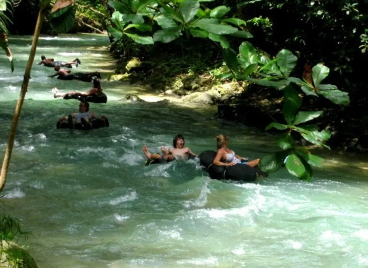 Jus4U-Apt-3 The Home Away From Villa Ocho Rios Jamaica